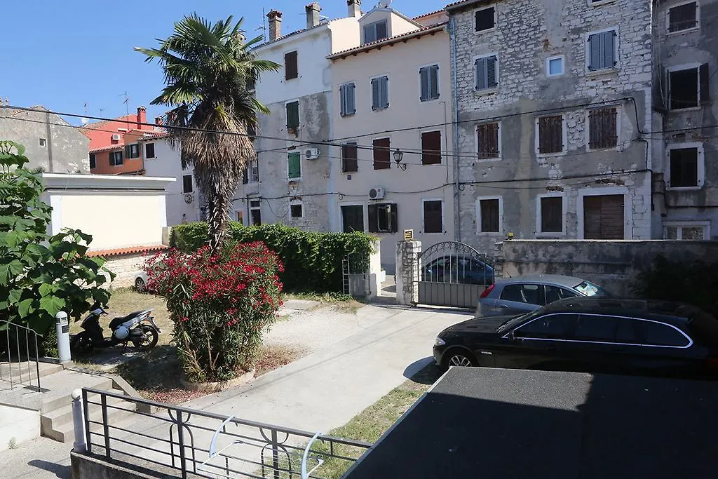 Apartments Ana City Rovinj 0*,